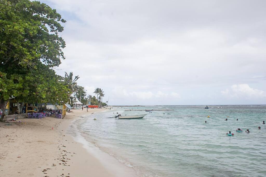 Vacances A La Plage Sainte-Anne  Exterior foto